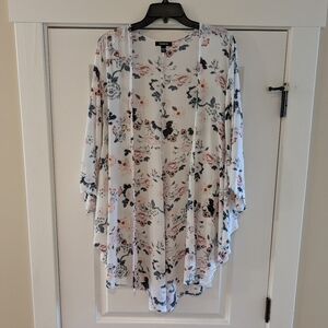 TORRID Open Front Floral Crepe Cascade Duster Kimono, Size 00/0